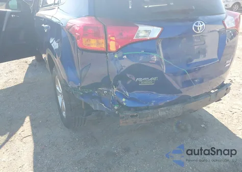 2015 Toyota Rav4 Xle z USA, uszkodzony, nr VIN 2T3RFREV6FW404262